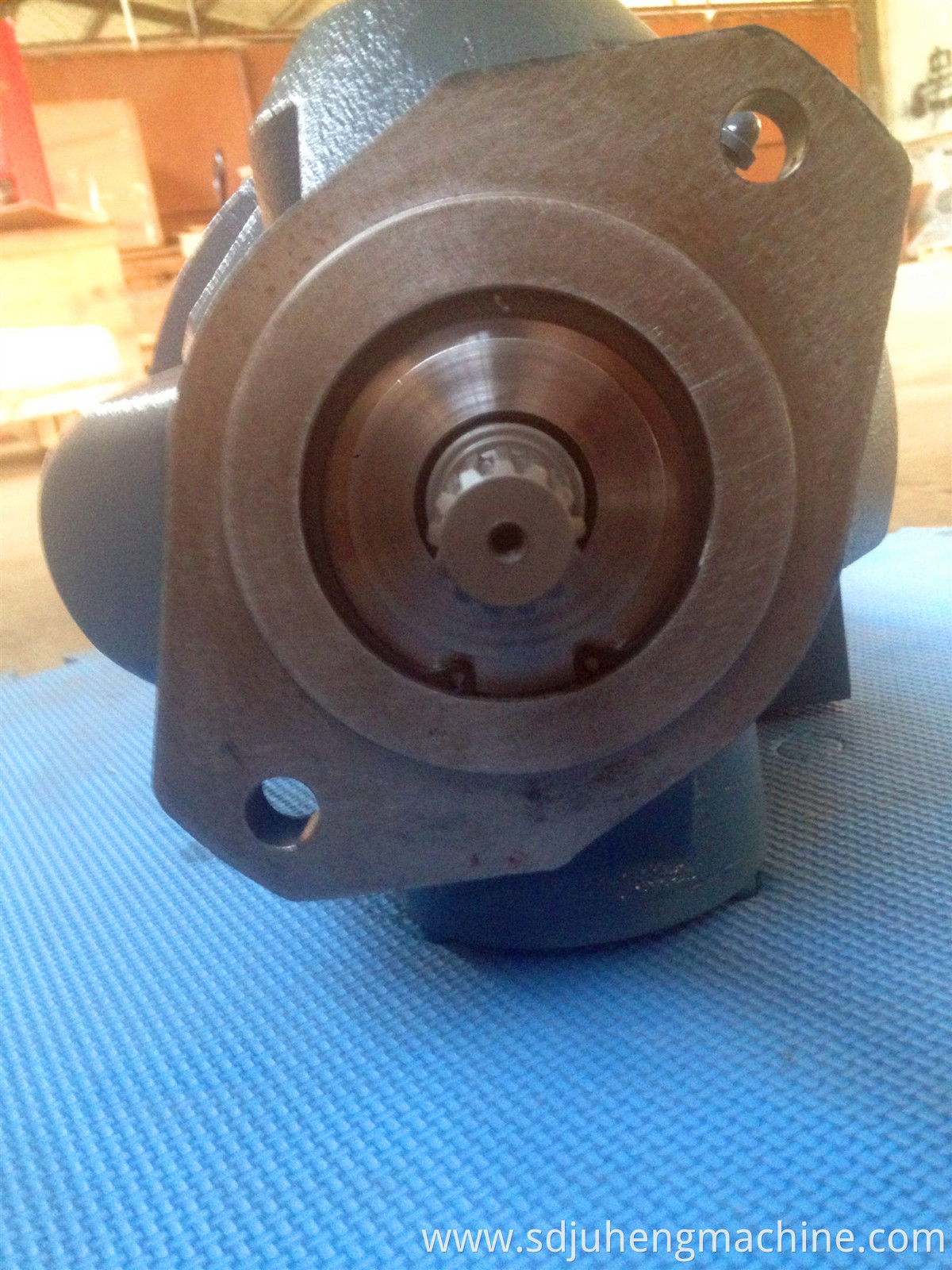 SL55 Hydraulic Pump